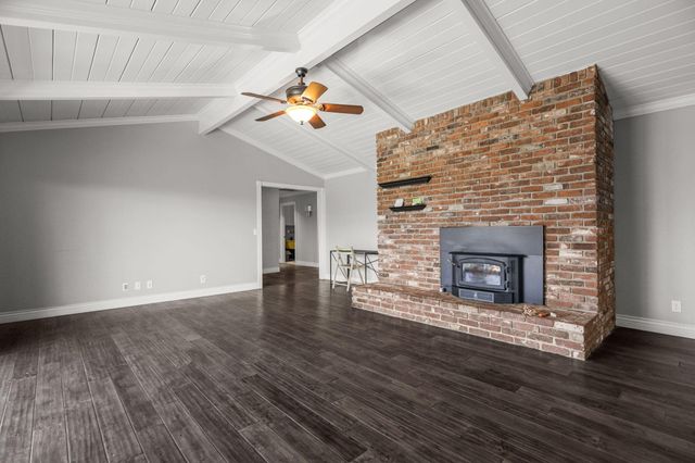 3410 Scenic Drive, Redding, CA 96001