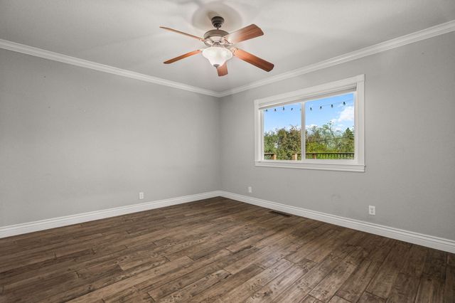 3410 Scenic Drive, Redding, CA 96001