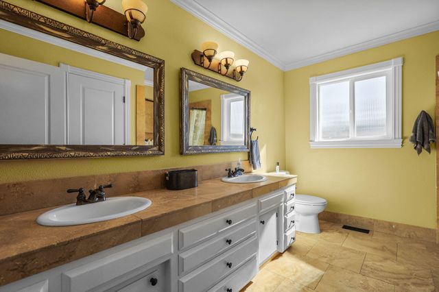 3410 Scenic Drive, Redding, CA 96001