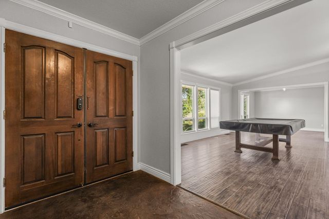 3410 Scenic Drive, Redding, CA 96001