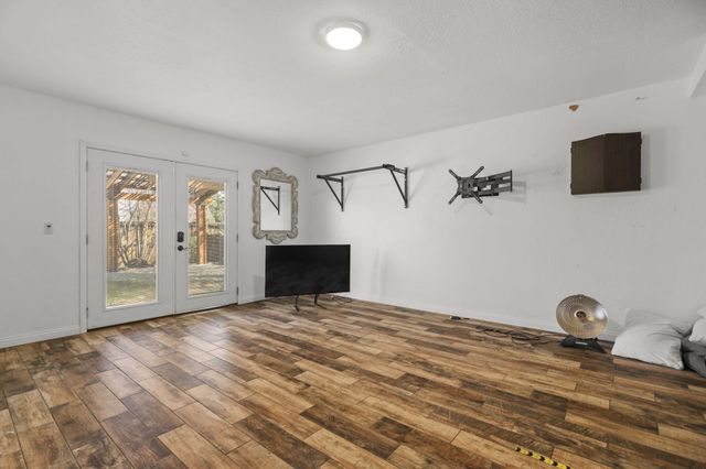 3410 Scenic Drive, Redding, CA 96001