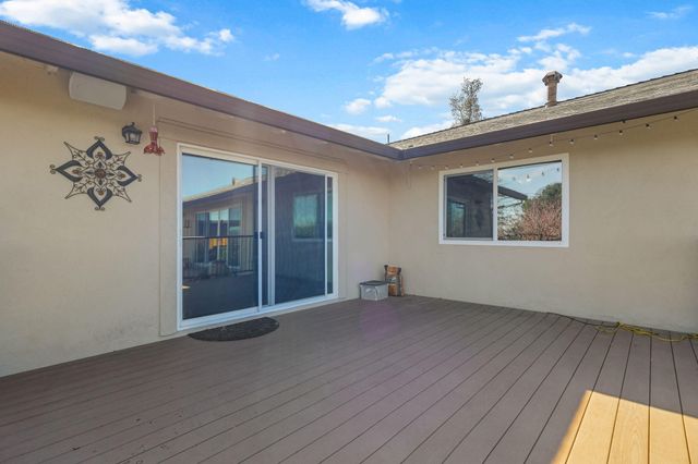 3410 Scenic Drive, Redding, CA 96001