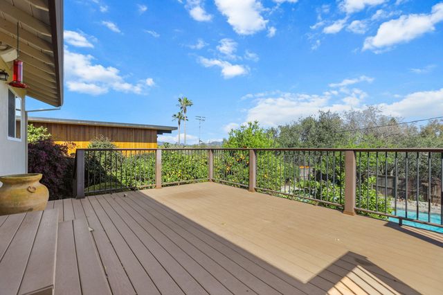 3410 Scenic Drive, Redding, CA 96001