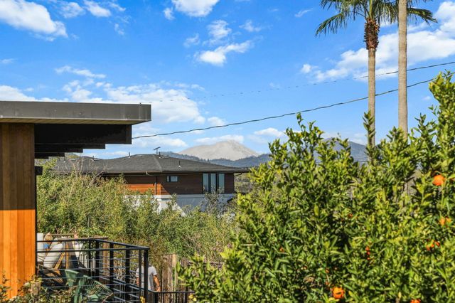 3410 Scenic Drive, Redding, CA 96001