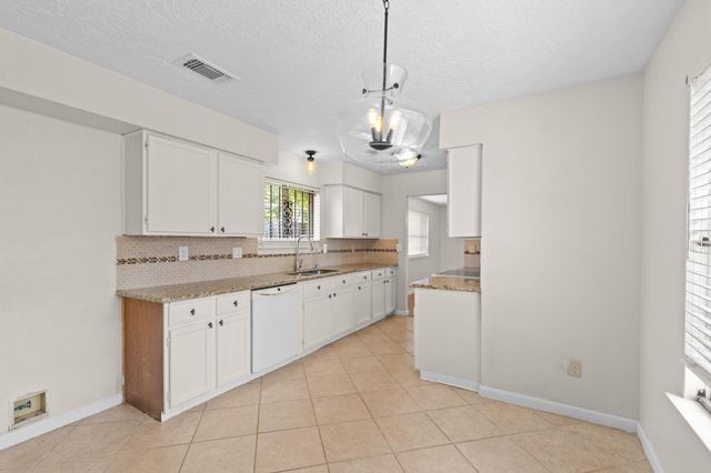 16723 Lone Quail Court, Missouri City, TX 77489