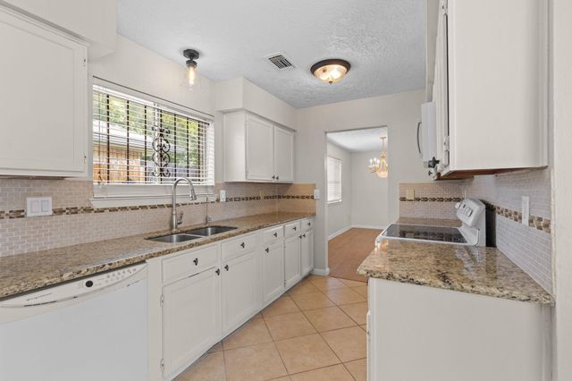 16723 Lone Quail Court, Missouri City, TX 77489