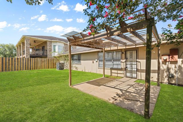 16723 Lone Quail Court, Missouri City, TX 77489