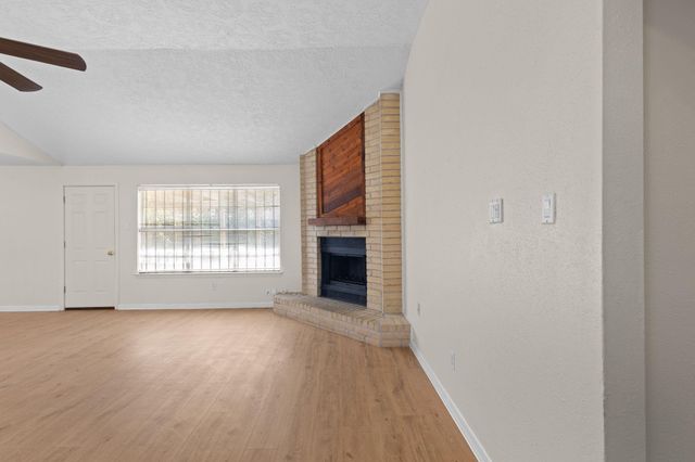 16723 Lone Quail Court, Missouri City, TX 77489