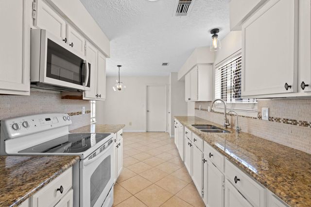 16723 Lone Quail Court, Missouri City, TX 77489
