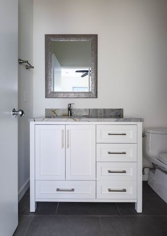 2910 Woodside Street, Dallas, TX 75204