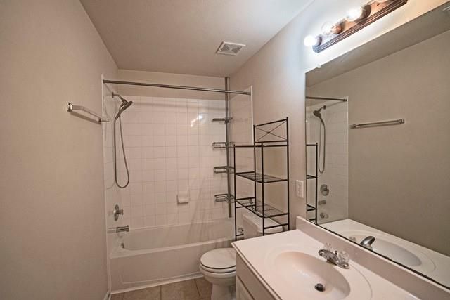 26635 Summerbend Hollow Lane, Katy, TX 77494