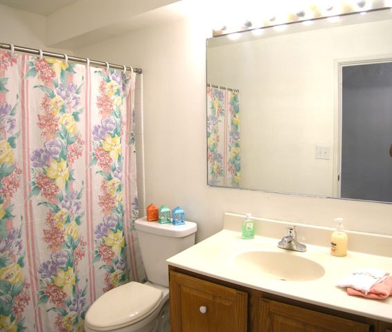 1216 S New Wilke Road 406, Arlington Heights, IL 60005