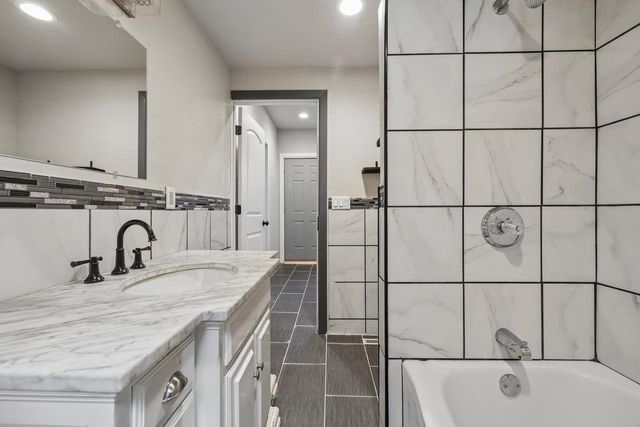 1222 Summit AVENUE, Racine, WI 53404
