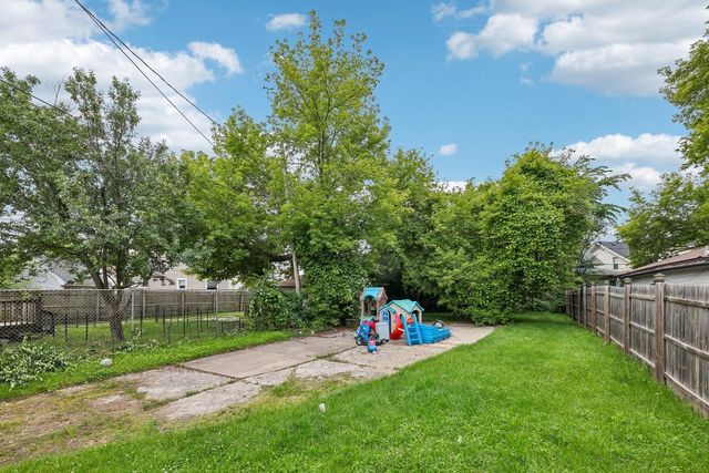 1222 Summit AVENUE, Racine, WI 53404