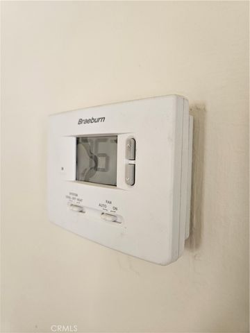 6907 White Oak, Reseda, CA 91335