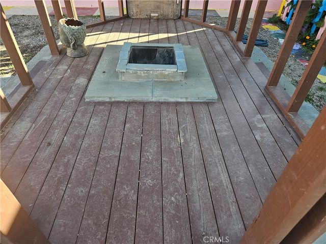 6907 White Oak, Reseda, CA 91335