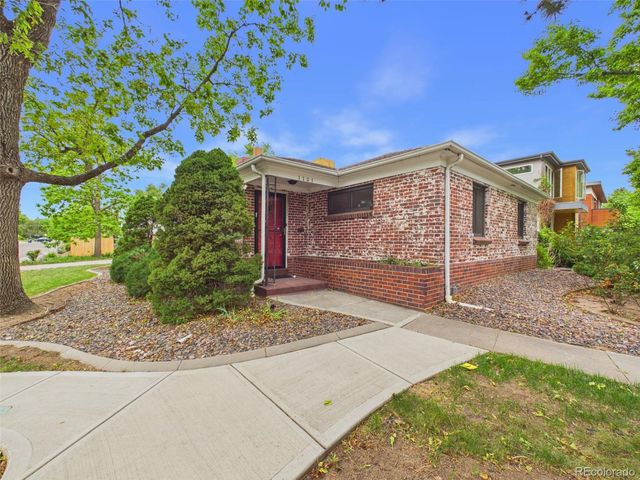 1101 Locust Street, Denver, CO 80220