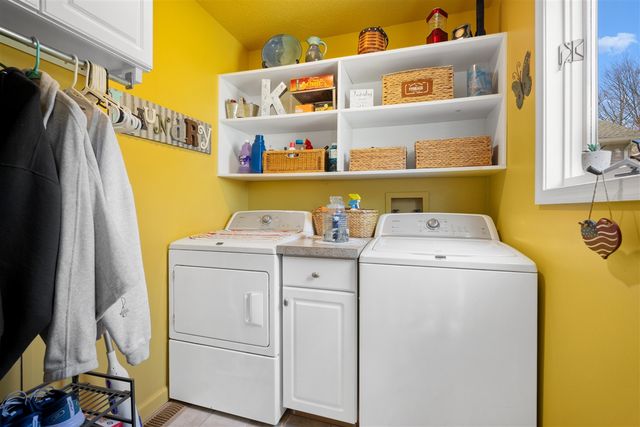 27965 North Street, Gobles, MI 49055