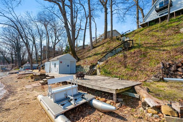 27965 North Street, Gobles, MI 49055