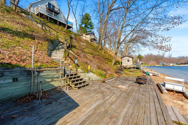 27965 North Street, Gobles, MI 49055