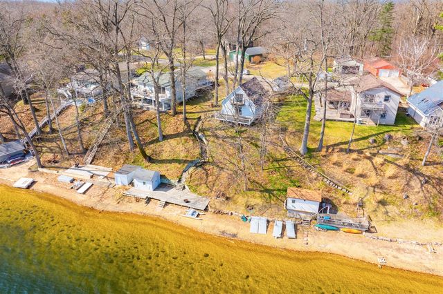 27965 North Street, Gobles, MI 49055