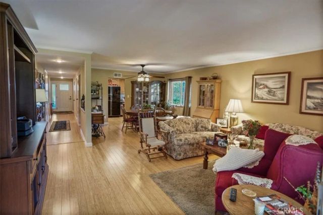 19334 Oak Crossing, Newhall, CA 91321