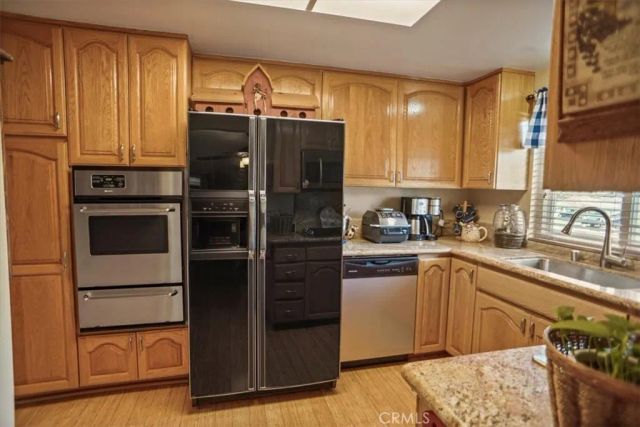 19334 Oak Crossing, Newhall, CA 91321