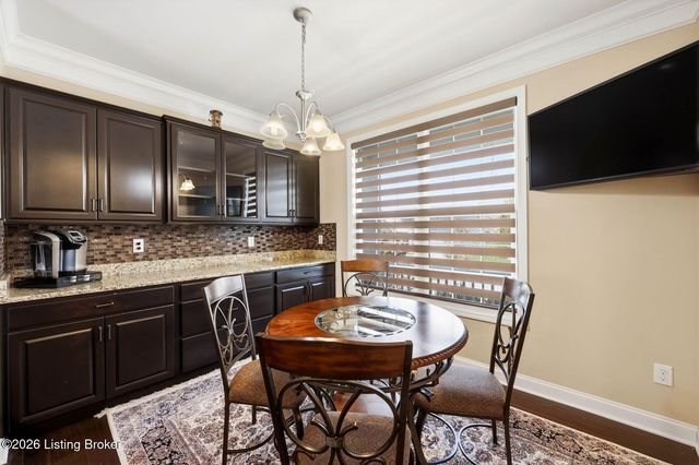 17107 Creek Vista Ct, Louisville, KY 40245