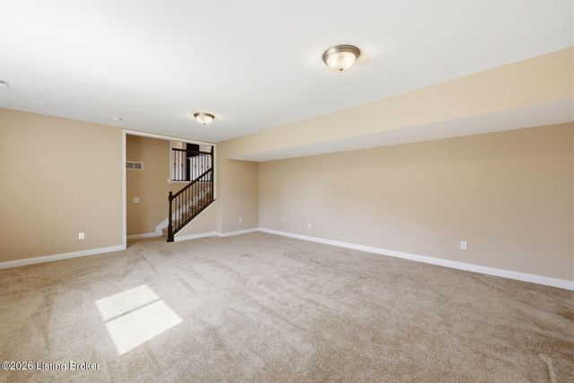 17107 Creek Vista Ct, Louisville, KY 40245