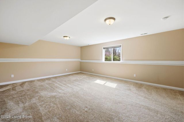 17107 Creek Vista Ct, Louisville, KY 40245