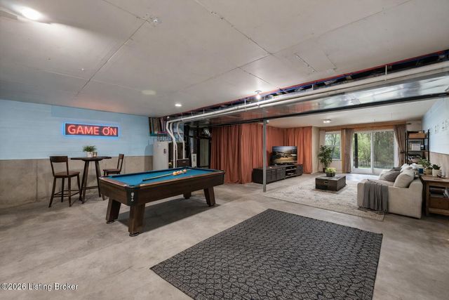 17107 Creek Vista Ct, Louisville, KY 40245