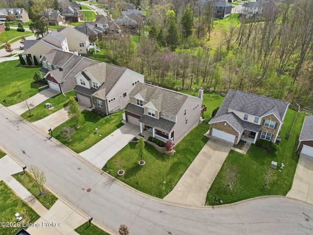17107 Creek Vista Ct, Louisville, KY 40245