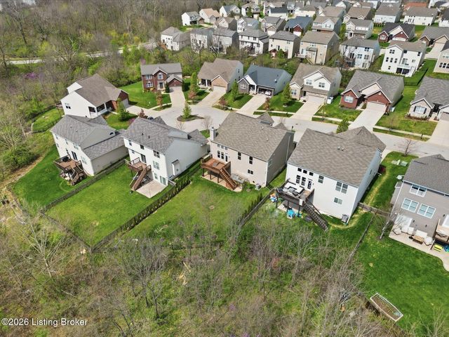 17107 Creek Vista Ct, Louisville, KY 40245