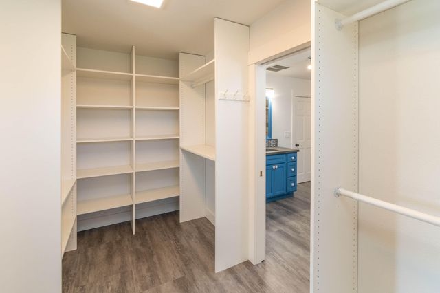20900 SW Young Avenue, Bend, OR 97703
