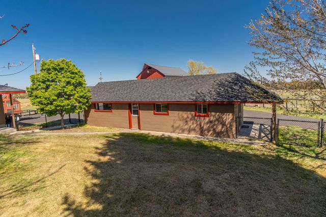 20900 SW Young Avenue, Bend, OR 97703