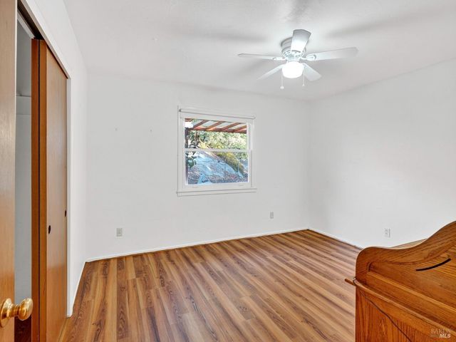 351 View Dr, Ukiah, CA 95482