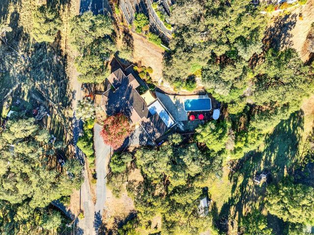 351 View Dr, Ukiah, CA 95482