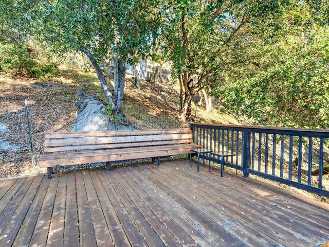 351 View Dr, Ukiah, CA 95482