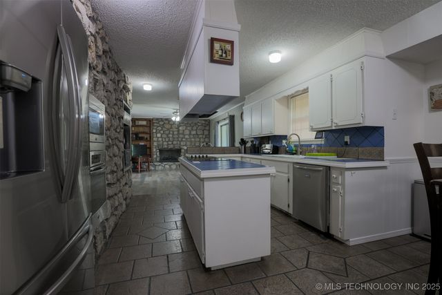 533 W Woodland Drive, Cleveland, OK 74020