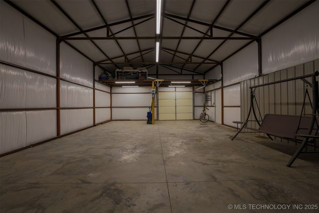 533 W Woodland Drive, Cleveland, OK 74020