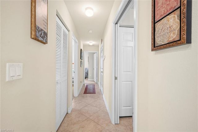 11104 Yellow Poplar DR, Fort Myers, FL 33913