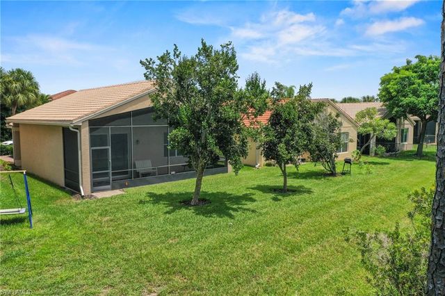 11104 Yellow Poplar DR, Fort Myers, FL 33913