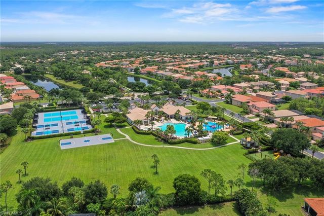 11104 Yellow Poplar DR, Fort Myers, FL 33913