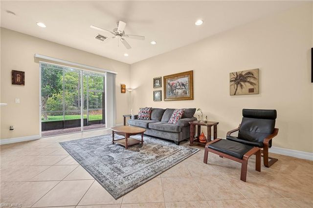 11104 Yellow Poplar DR, Fort Myers, FL 33913