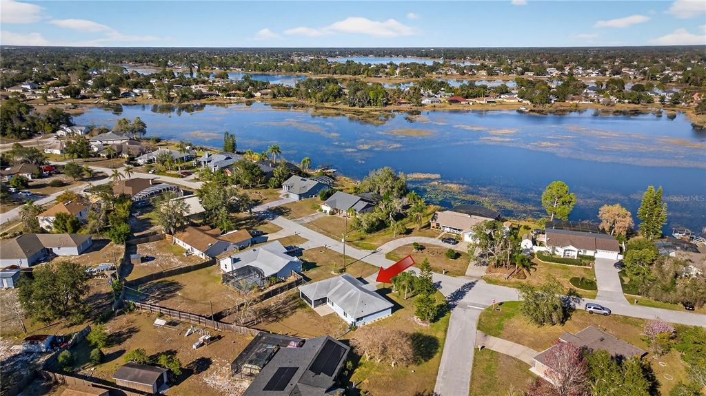 Image 22 of property listing at 2563 SHEFFIELD DRIVE, Deltona, FL 32738