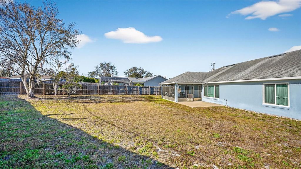 Image 38 of property listing at 2563 SHEFFIELD DRIVE, Deltona, FL 32738