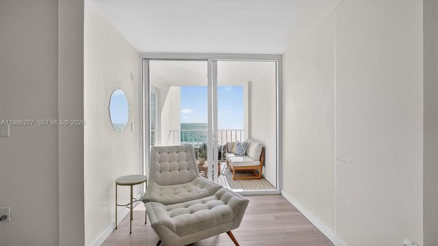 6450 Collins Ave 903, Miami Beach, FL 33141