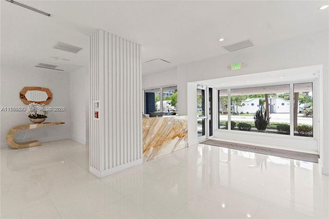 6450 Collins Ave 903, Miami Beach, FL 33141