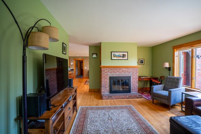 936 Rocky Ridge Road, St. Johnsbury, VT 05819