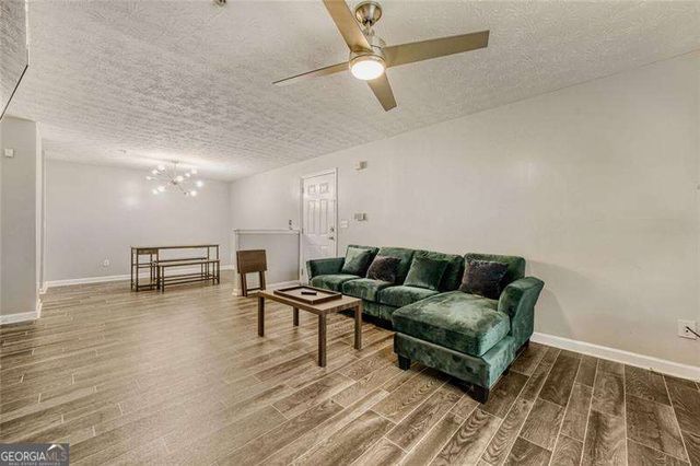 10204 Fairington Ridge Circle, Lithonia, GA 30038